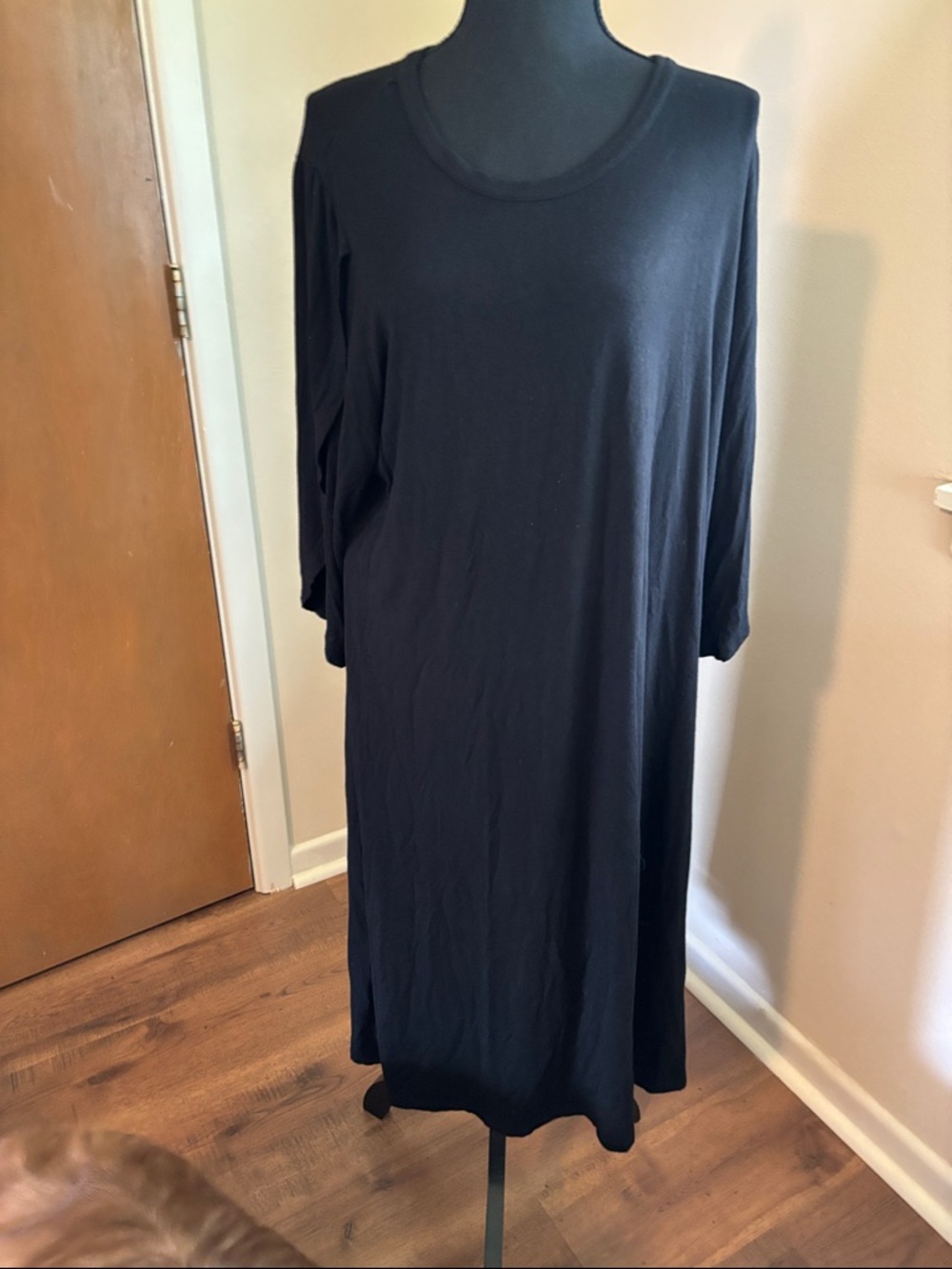Meri Skye Black Midi Dress with tulip sleeves- Timeless Everyday Style